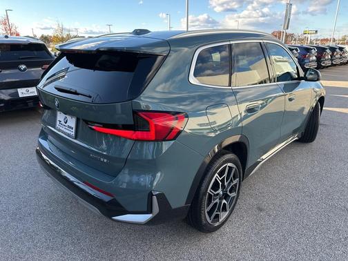 2025 BMW X1 xDrive28i