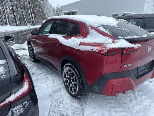 2025 BMW X2 xDrive28i