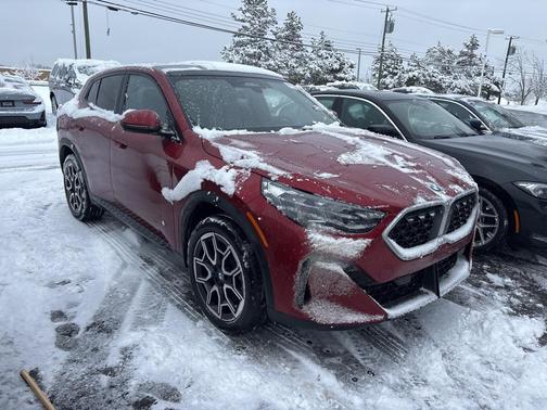 2025 BMW X2 xDrive28i