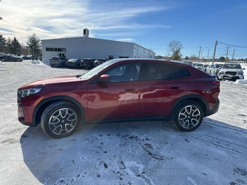 2025 BMW X2 xDrive28i