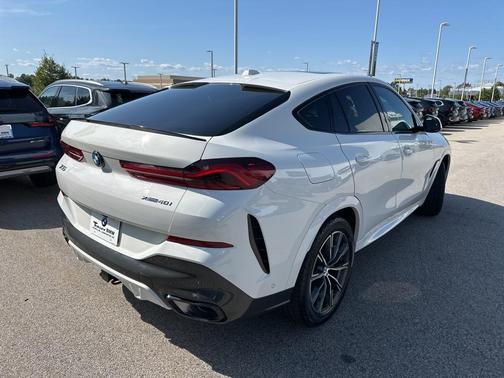 2024 BMW X6 xDrive40i