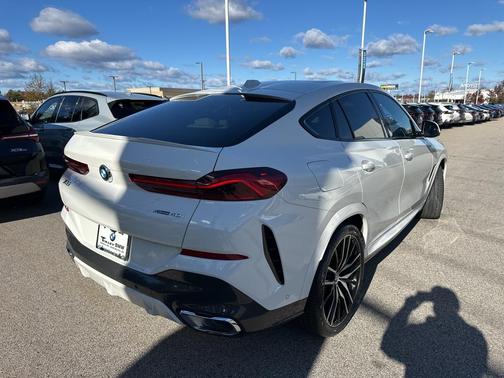 2024 BMW X6 xDrive40i