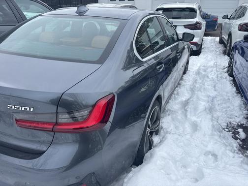 2022 BMW 330 xDrive