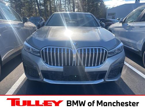 2022 BMW 740 i xDrive