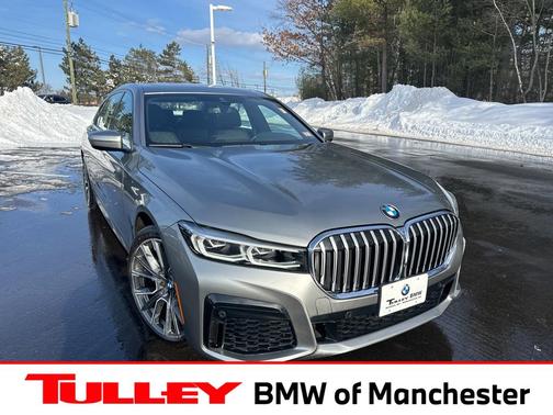 2022 BMW 740 i xDrive