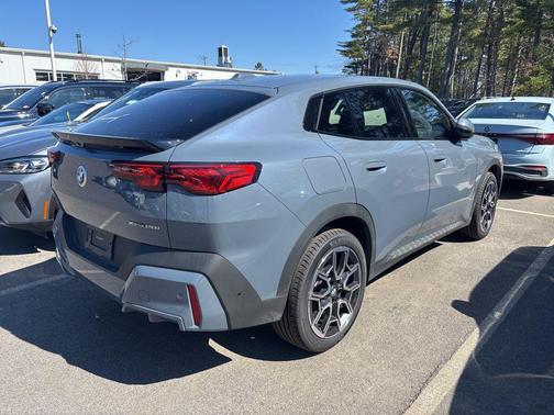 Storm Bay Metallic 2025 BMW X2 xDrive28i