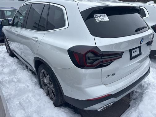2023 BMW X3 xDrive30i