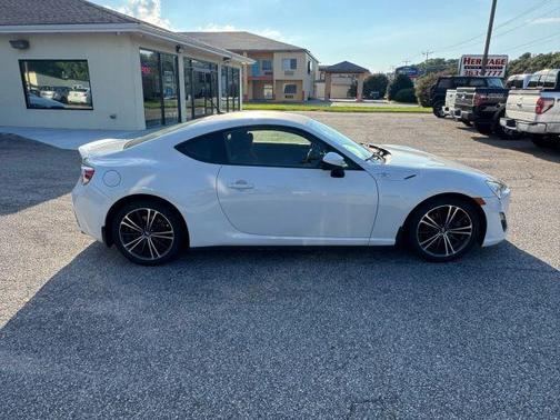 2013 Scion FR-S