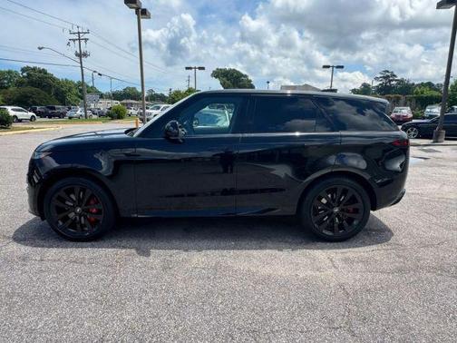 2023 Land Rover Range Rover Sport First Edition
