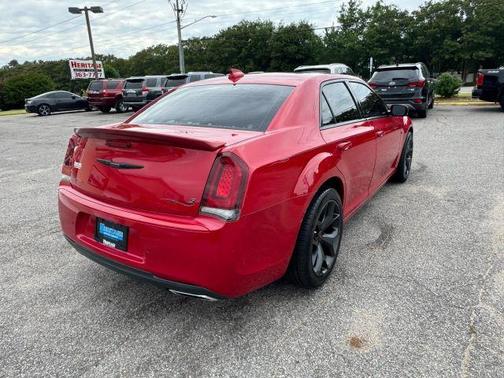 2017 Chrysler 300 S
