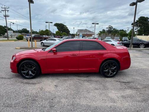 2017 Chrysler 300 S