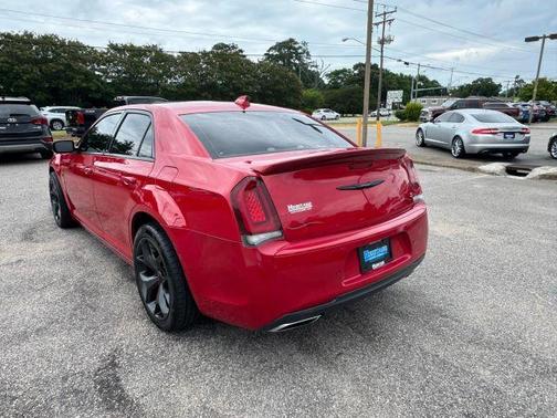 2017 Chrysler 300 S
