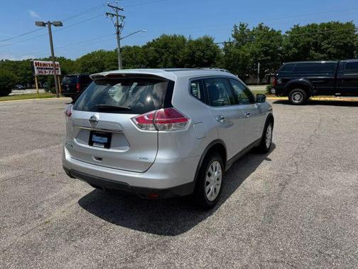 2015 Nissan Rogue S