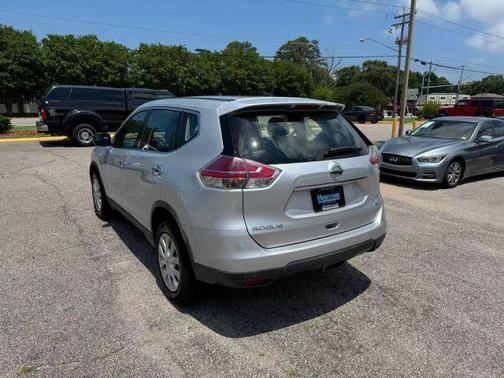 2015 Nissan Rogue S