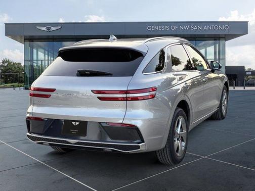 2026 Genesis GV70 2.5T