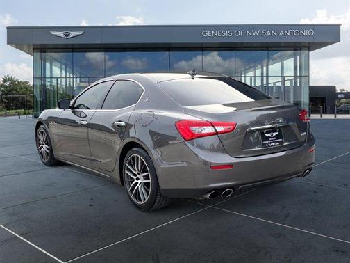 2017 Maserati Ghibli Base