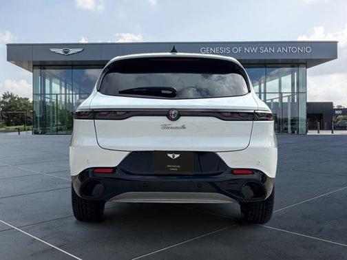 2024 Alfa Romeo Tonale Ti