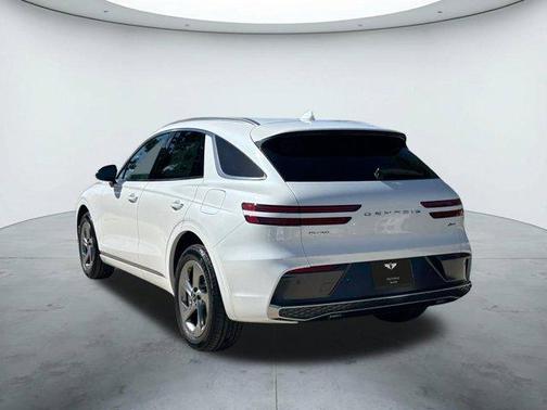 2026 Genesis GV70 2.5T