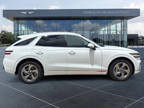 Alta White 2026 Genesis GV70 2.5T Select