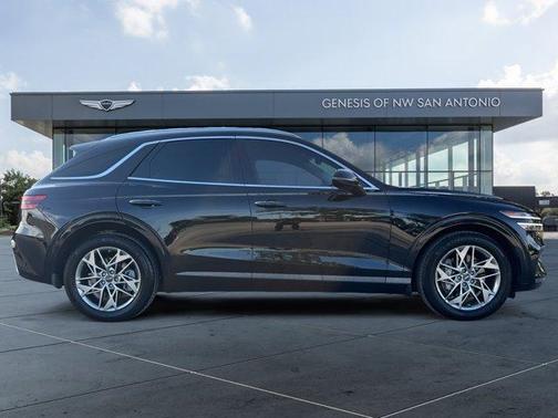 2025 Genesis GV70 2.5T