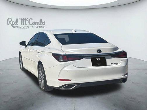 2021 Lexus ES 350 Base
