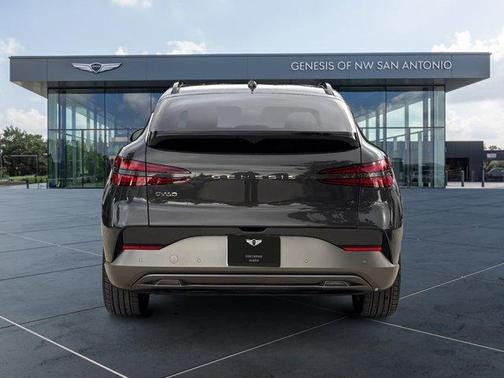 2024 Genesis GV60 Standard