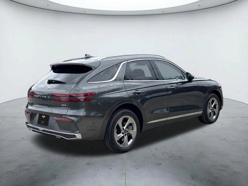 Gray 2026 Genesis GV70 2.5T Advanced