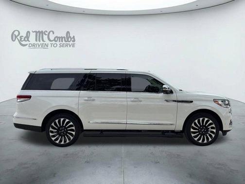 2024 Lincoln Navigator L Black Label