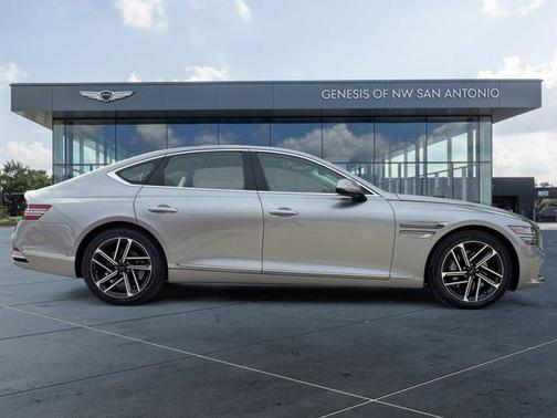 2025 Genesis G80 2.5T Advanced