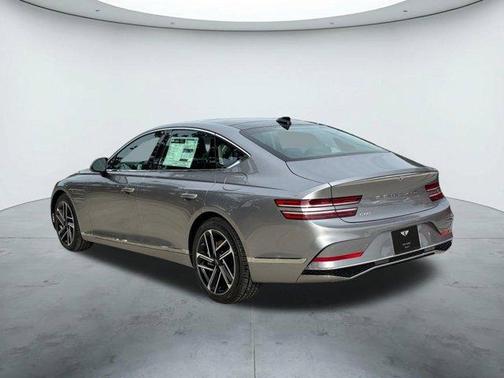 2025 Genesis G80 2.5T Advanced