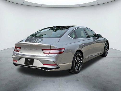 2025 Genesis G80 2.5T Advanced