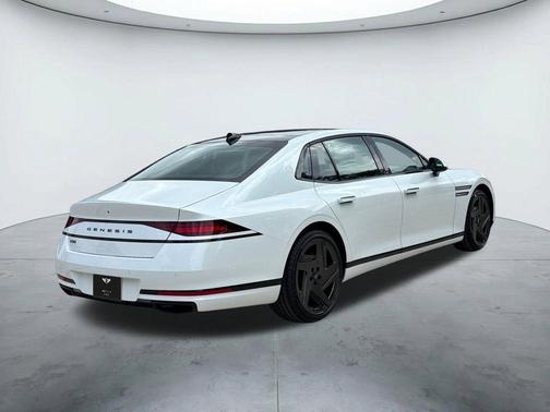 White 2026 Genesis G90 3.5T e-SC Prestige Black