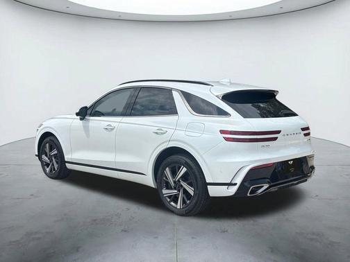 Alta White 2026 Genesis GV70 3.5T Sport Advanced