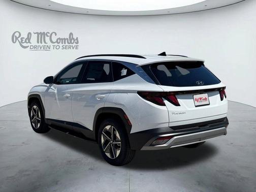 White Pearl 2026 Hyundai TUCSON SEL