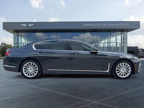 2020 BMW 745e xDrive iPerformance