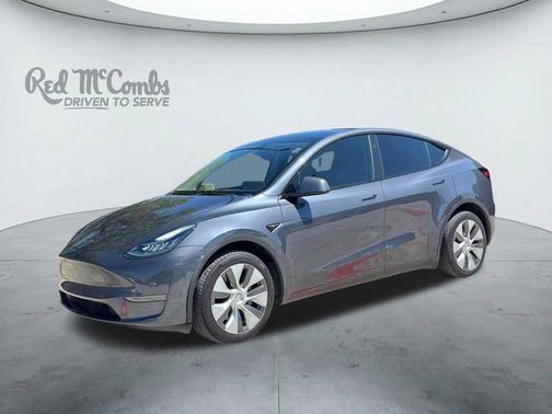 Midnight Silver Metallic 2023 Tesla Model Y Long Range