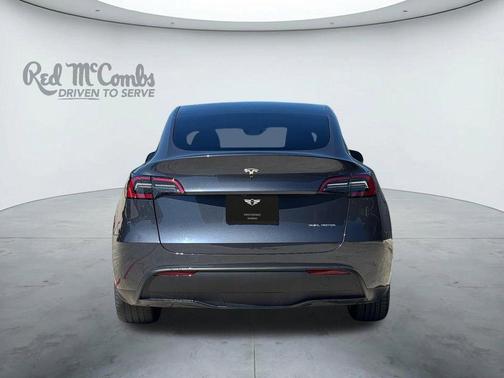 Midnight Silver Metallic 2023 Tesla Model Y Long Range