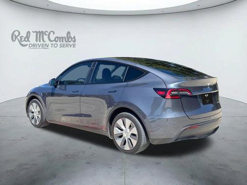 Midnight Silver Metallic 2023 Tesla Model Y Long Range