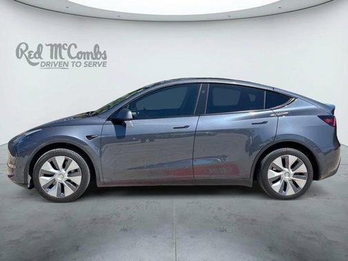 Midnight Silver Metallic 2023 Tesla Model Y Long Range