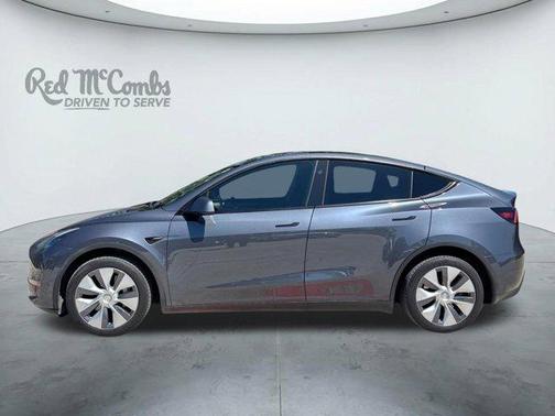 Midnight Silver Metallic 2023 Tesla Model Y Long Range