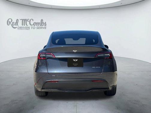 Midnight Silver Metallic 2023 Tesla Model Y Long Range