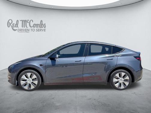 Midnight Silver Metallic 2023 Tesla Model Y Long Range