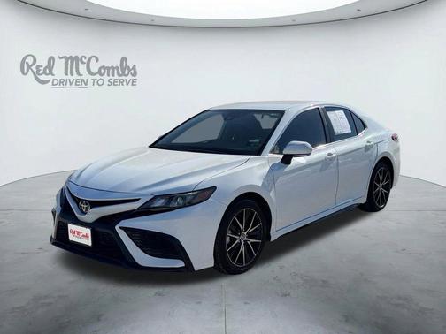 Super White 2021 Toyota Camry SE