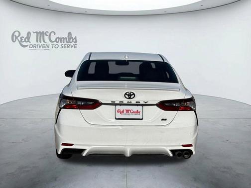 Super White 2021 Toyota Camry SE