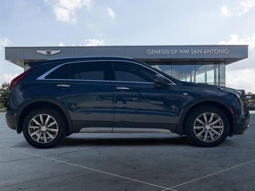 2019 Cadillac XT4 Premium Luxury