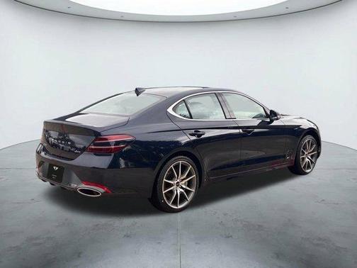 2026 Genesis G70 2.5T Standard