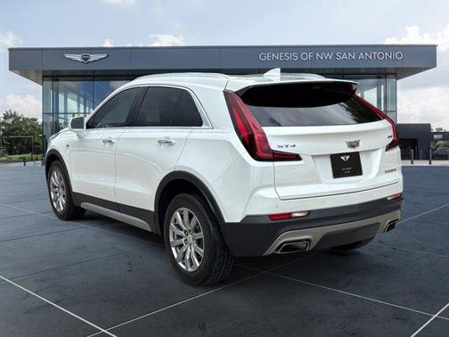 2020 Cadillac XT4 Premium Luxury