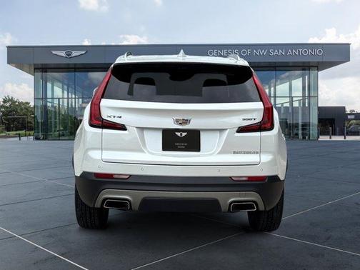 2020 Cadillac XT4 Premium Luxury