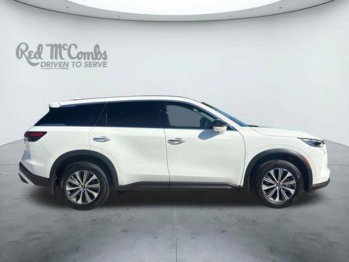 Glacier White 2025 INFINITI QX60 Pure
