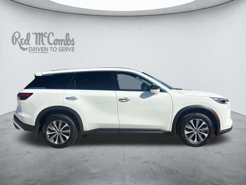 Glacier White 2025 INFINITI QX60 Pure